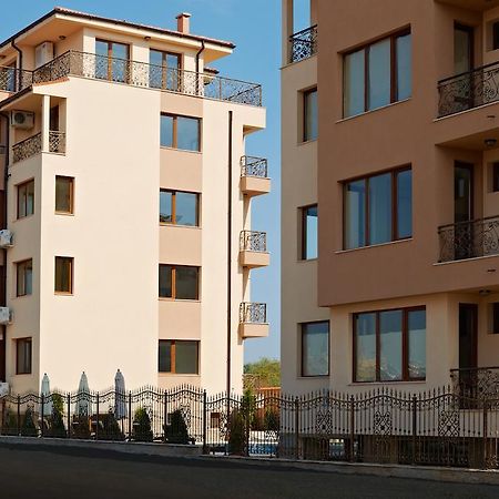 Stanny Court Aparthotel Несебир Екстер'єр фото