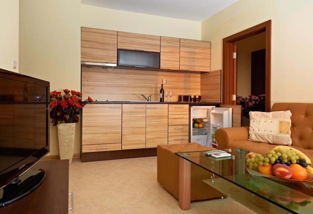 Stanny Court Aparthotel Несебир Номер фото